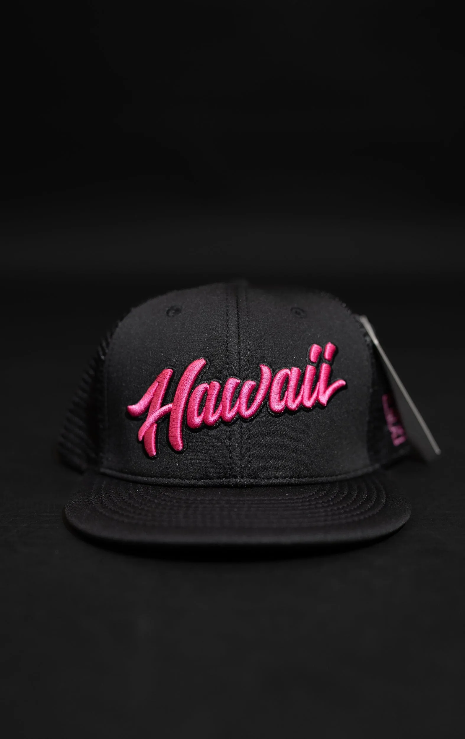 PINK SCRIPT TRUCKER