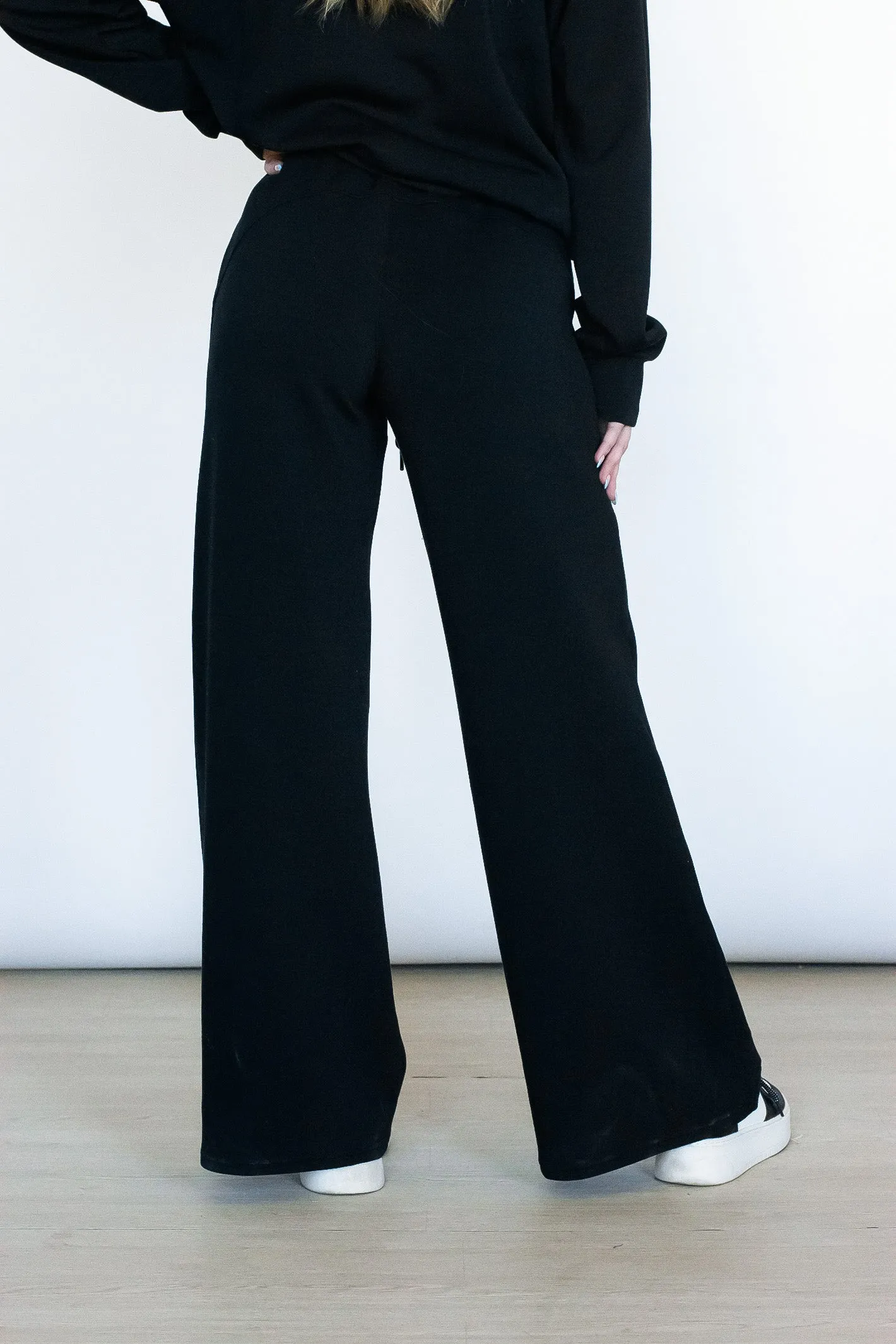 SPANX Air Essentials Black Wide Leg Pant